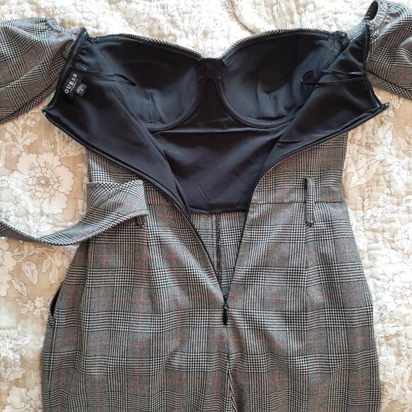GUESS "Alexa" Grey Plaid Belted Bustier Puff Sleeve Jumpsuit - Size 0 - Picture 6 of 12